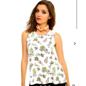 Hot topic Harry Potter herbology gillyweed dirigible & Mandrakes tank NWT SM